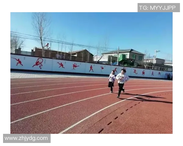 上海申鑫迎战梅县铁，争夺关键三分全力以赴展现球队实力与斗志